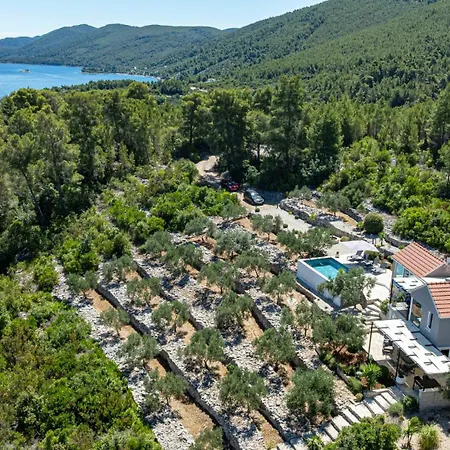 Villa Dubravka By Guide Blato (Korcula)